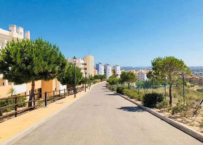 El Castillo De Bonalba 무트자멜